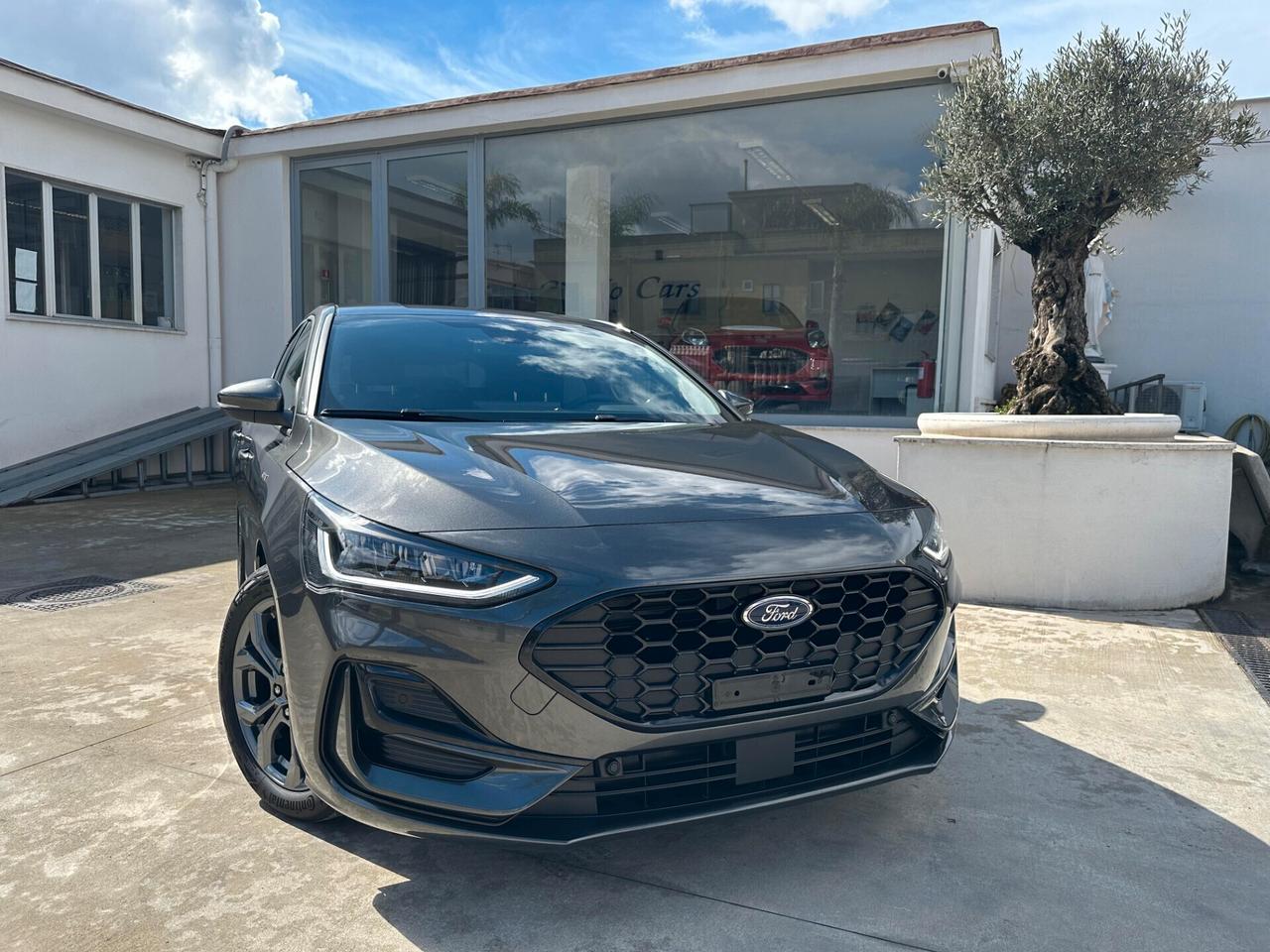 Ford Focus 1.5 EcoBlue 115 CV automatico 5p. ST-Line