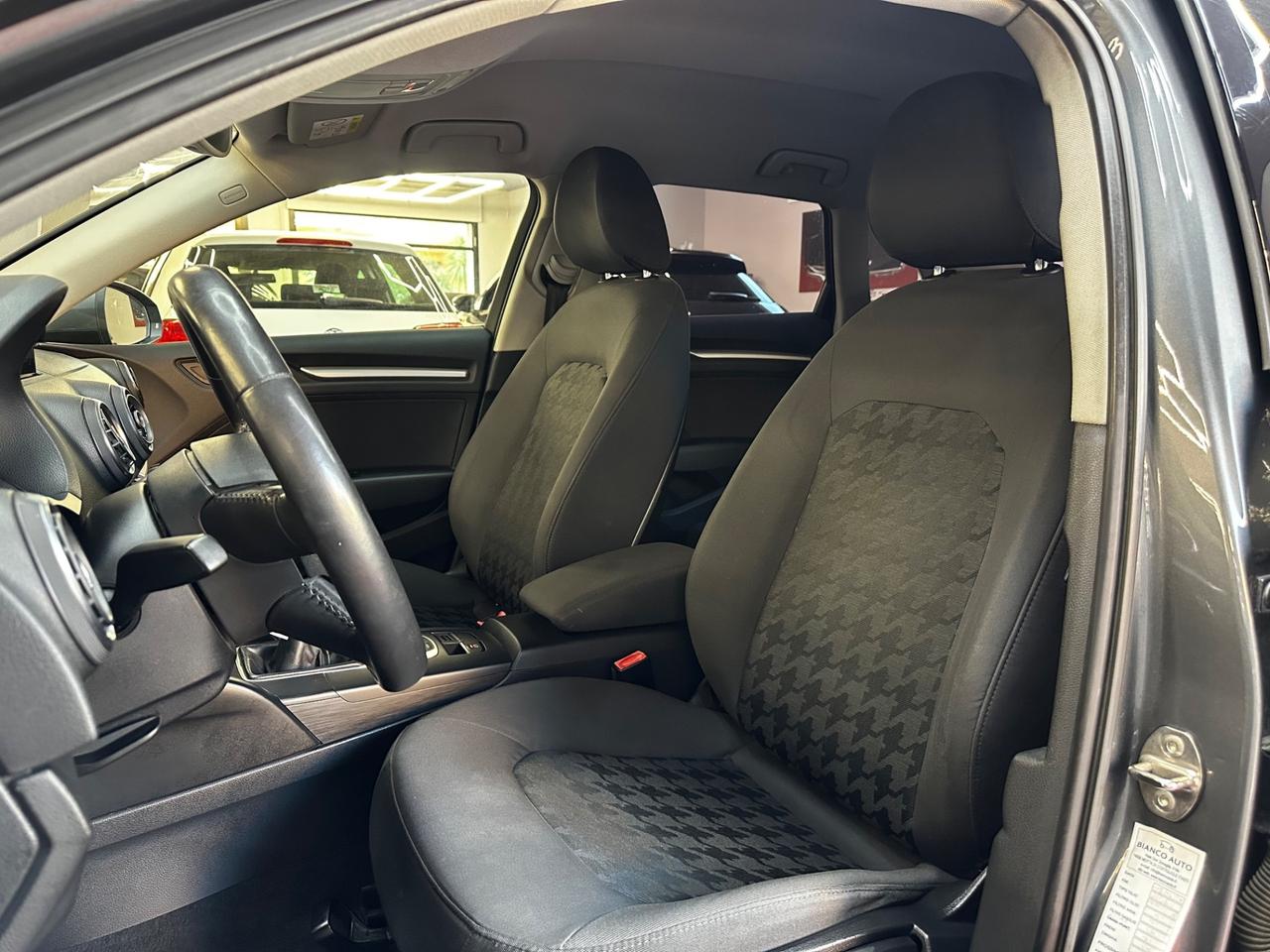 Audi A3 1.6 TDI Attraction - FABIANOAUTO