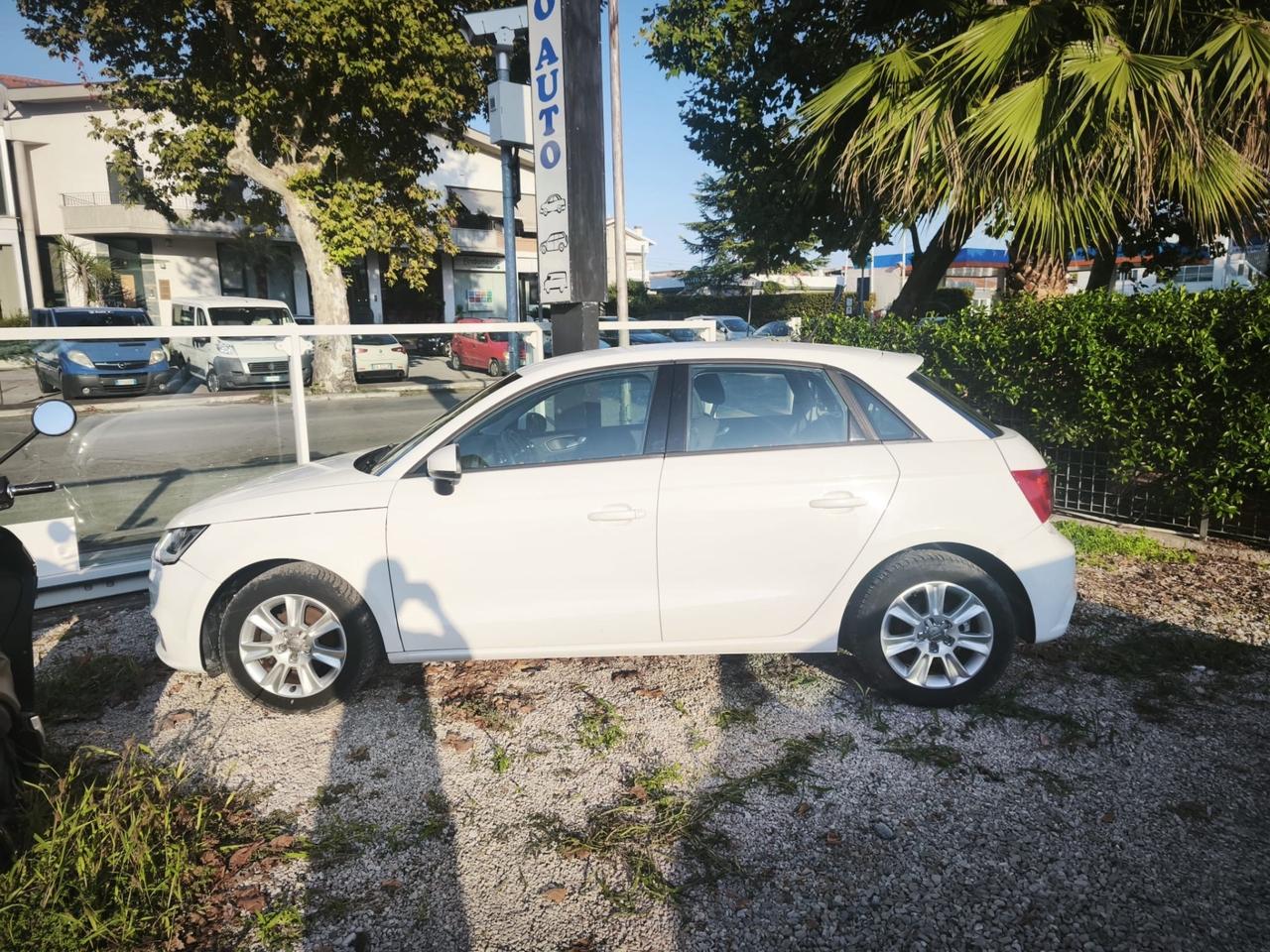 Audi A1 1.4 TDI ultra S tronic Metal plus 2015