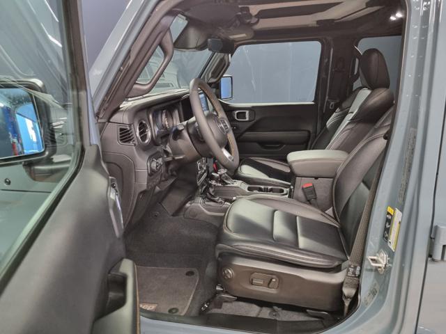JEEP Wrangler Unlimited 2.0 Turbo Sahara