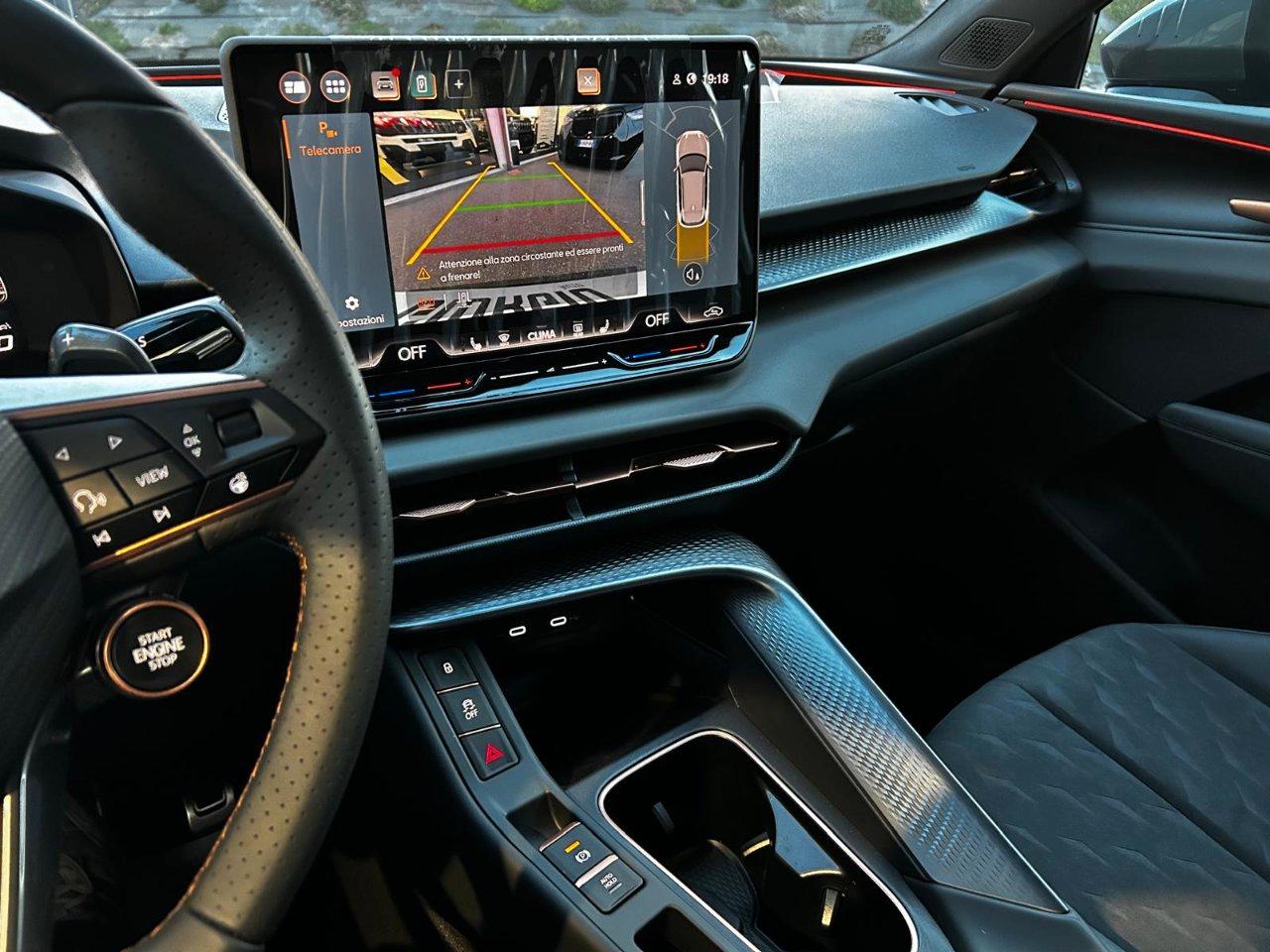 Cupra Terramar 1.5 e-hybrid Business 204cv PHEV dsg Pacchetto Edge