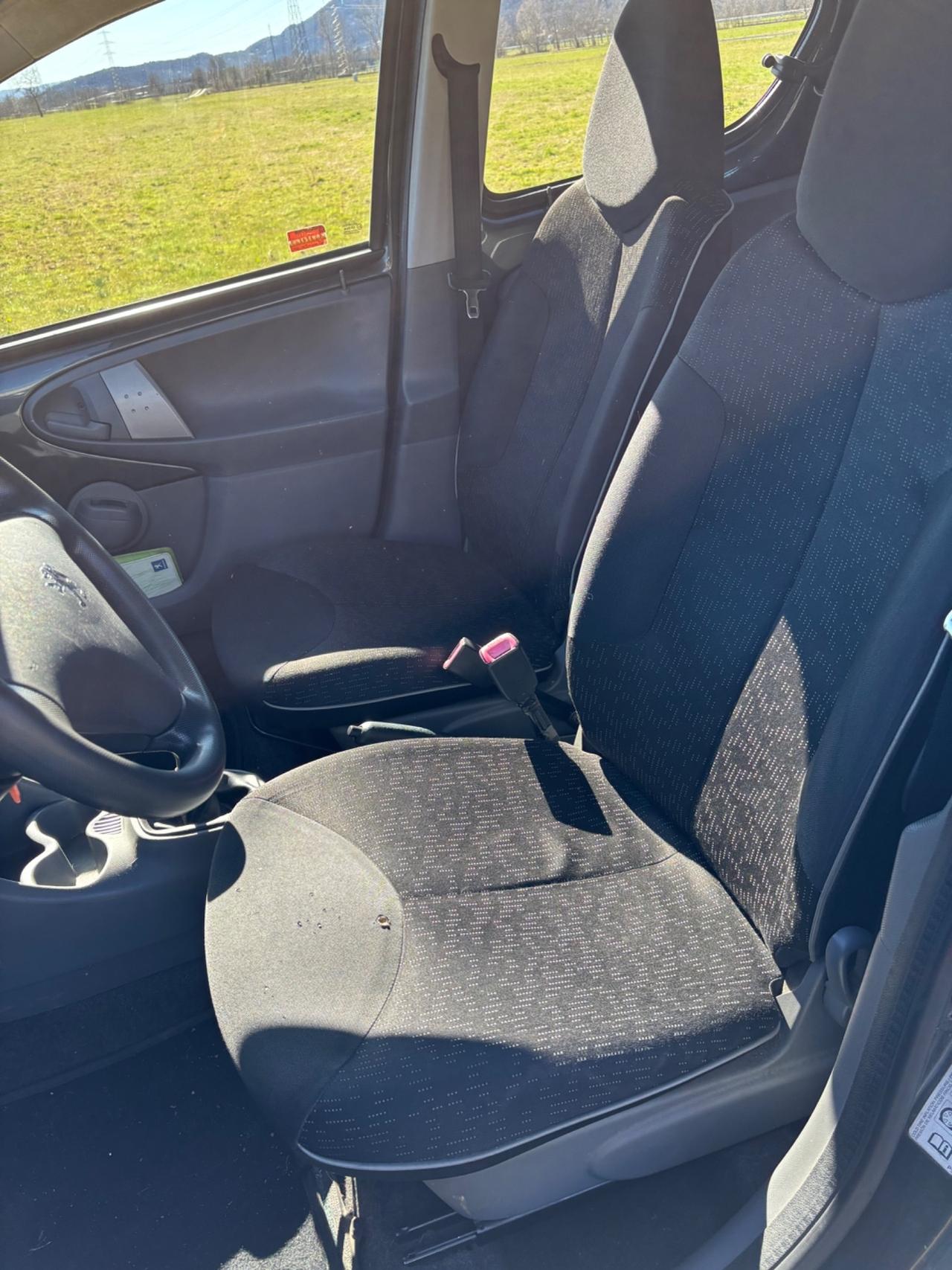 Peugeot 107 5 porte PERFETTA IN TUTTO!