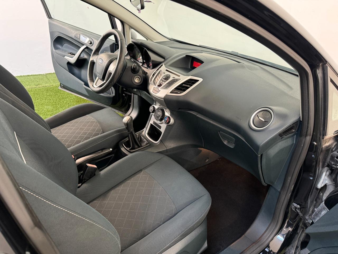 Ford Fiesta 1.2 IKON 5P OK NEOPATENTATI EURO5