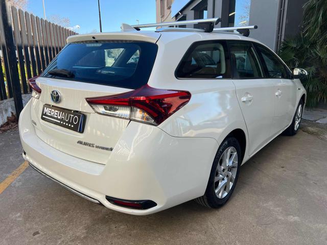 TOYOTA Auris Touring Sports 1.8 Hybrid Active