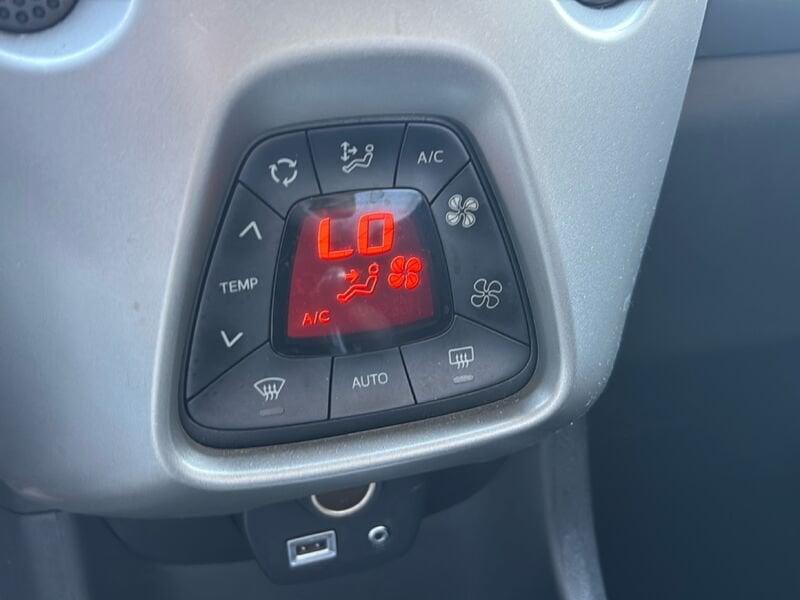 Toyota Aygo 1.0 VVT-i x-play TSS