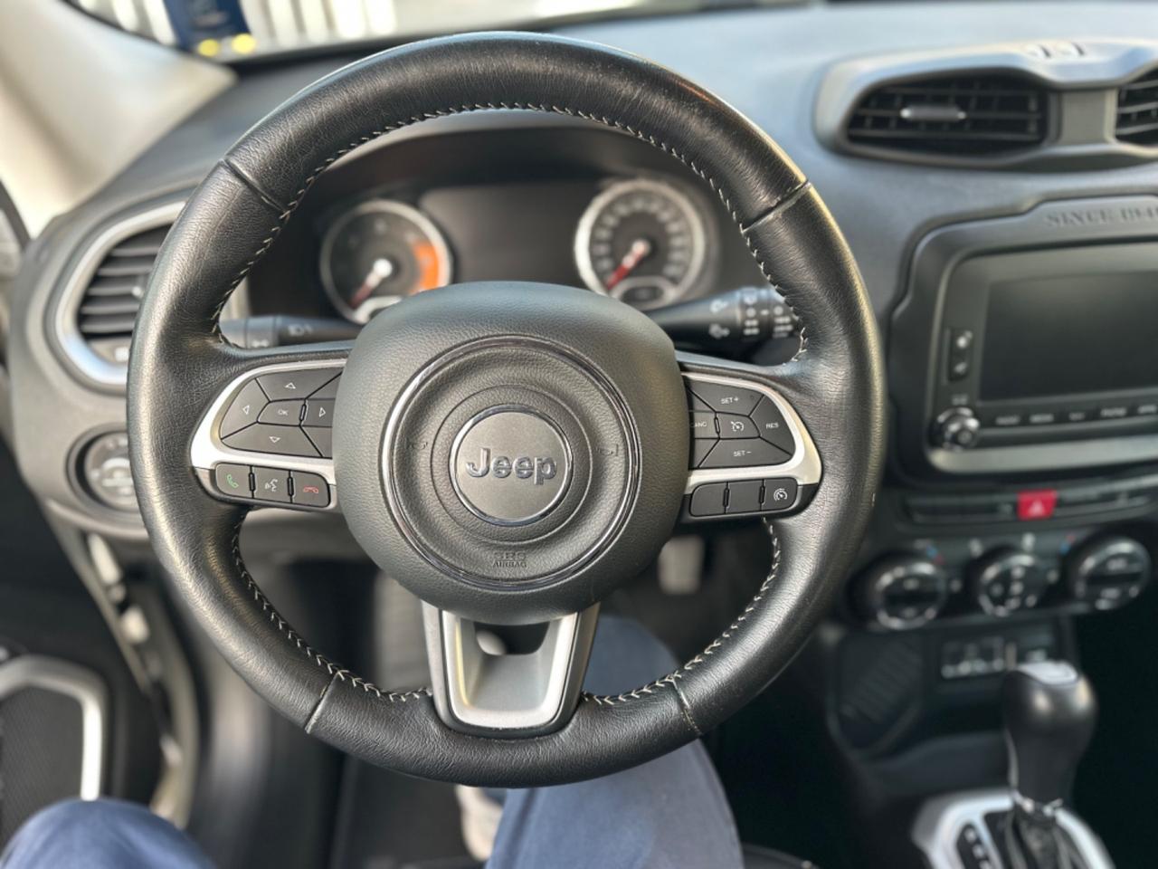Jeep Renegade 1.6 Mjt DDCT 120 CV Limited Pelle totale/Fari full led/Navi