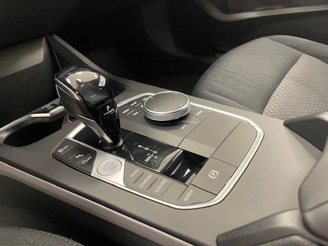 BMW 116 Serie 1 F40 - i Business Advantage auto