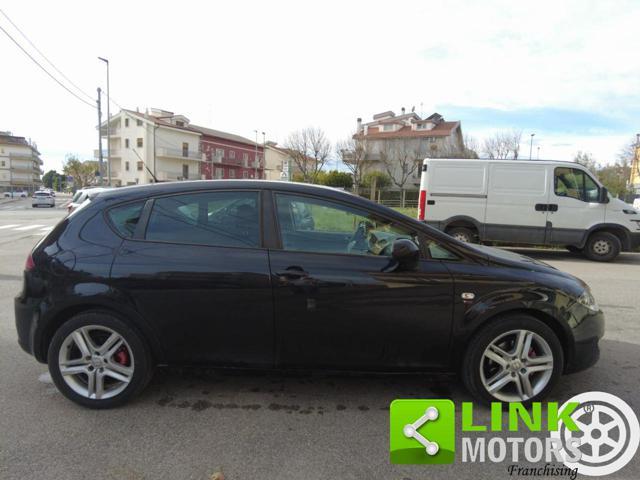 SEAT Leon 2.0 TDI DPF DSG Style (MY09)
