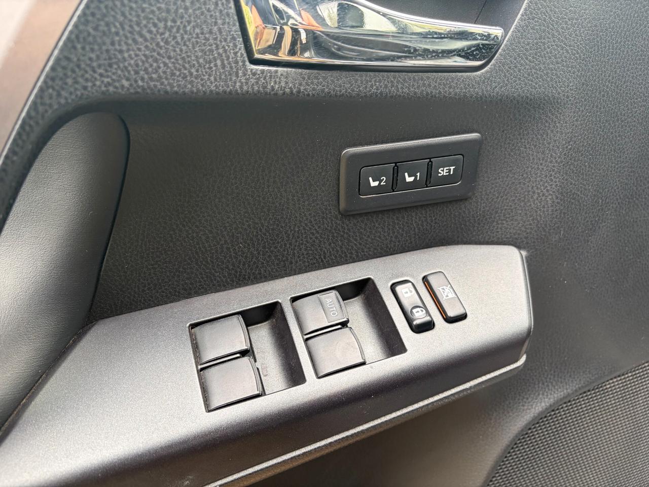 TOYOTA RAV4 2.5 HYBRID 2WD 72.000 KM ANNO 2017