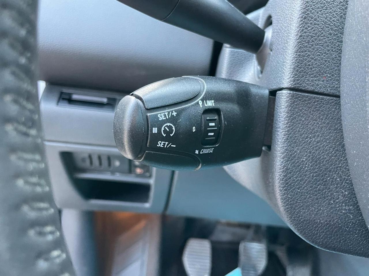 Peugeot 3008 2.0 HDi 150CV Business
