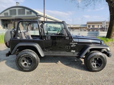 Jeep Wrangler 4.0 Sport ASI 4 posti
