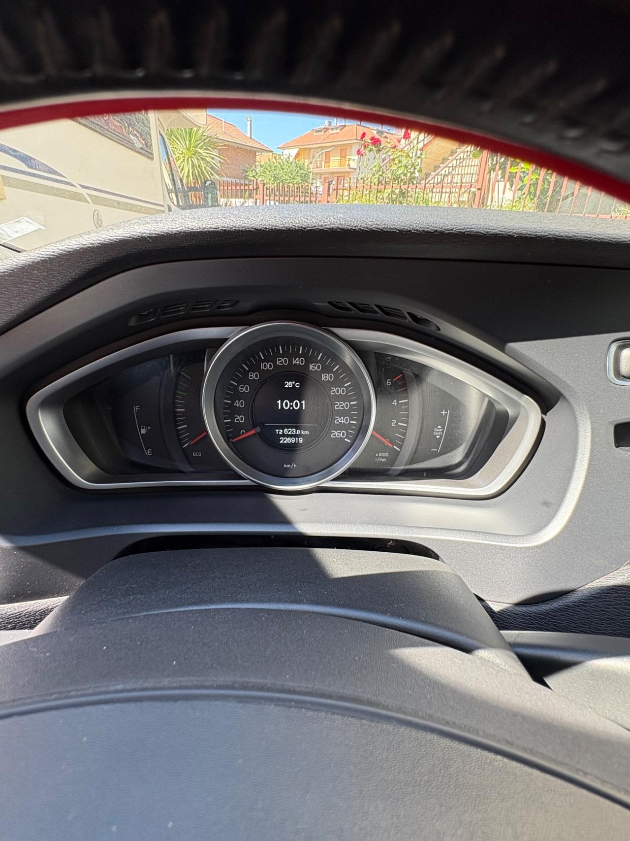 Volvo V40 D2 1.6 Summum