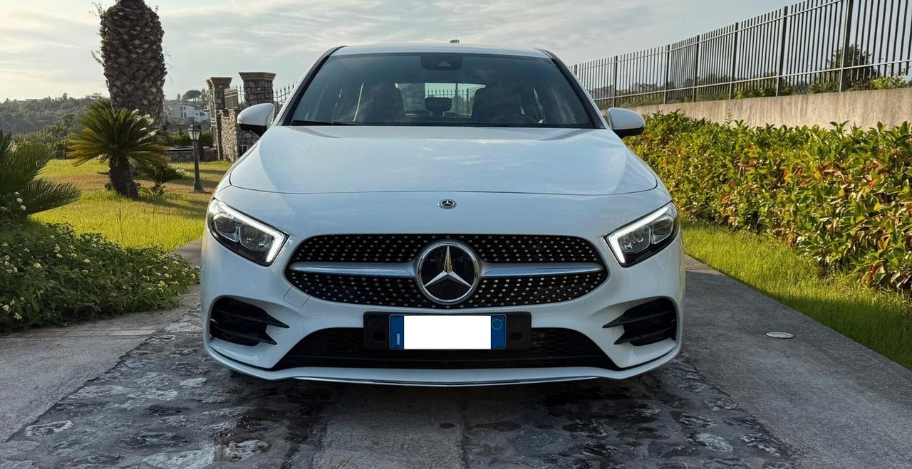 Mercedes Benz A 180d Premium AMG – 2020