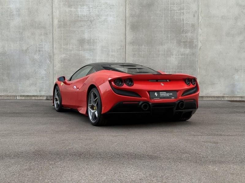 Ferrari F8 Tributo F8 Tributo - sollevatore - volante Led