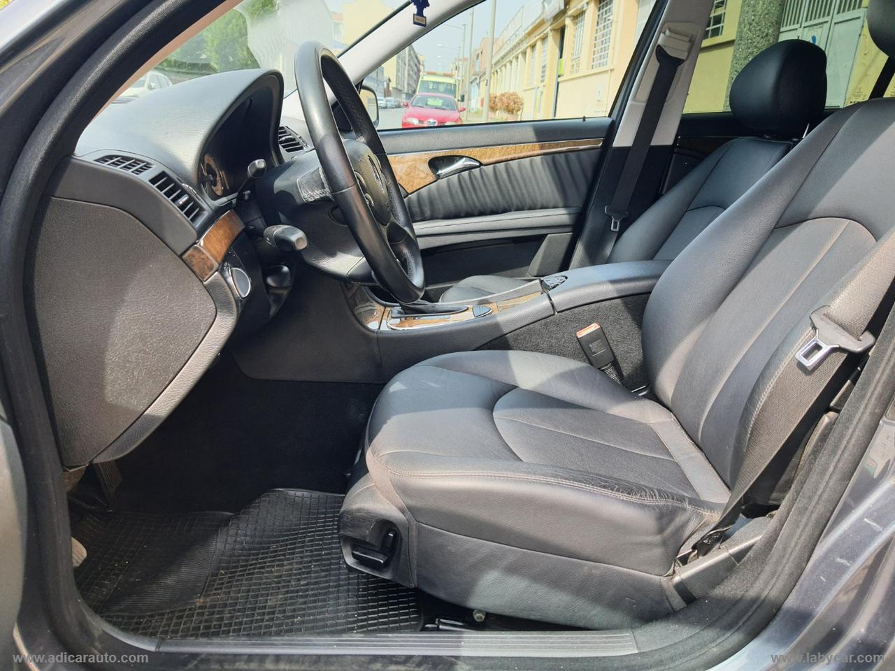 MERCEDES-BENZ E 300 Bluetec Avantgarde