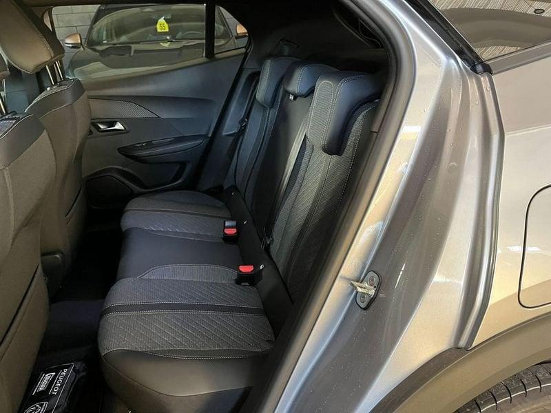 Peugeot 2008 2008 PureTech 100 S&S Allure