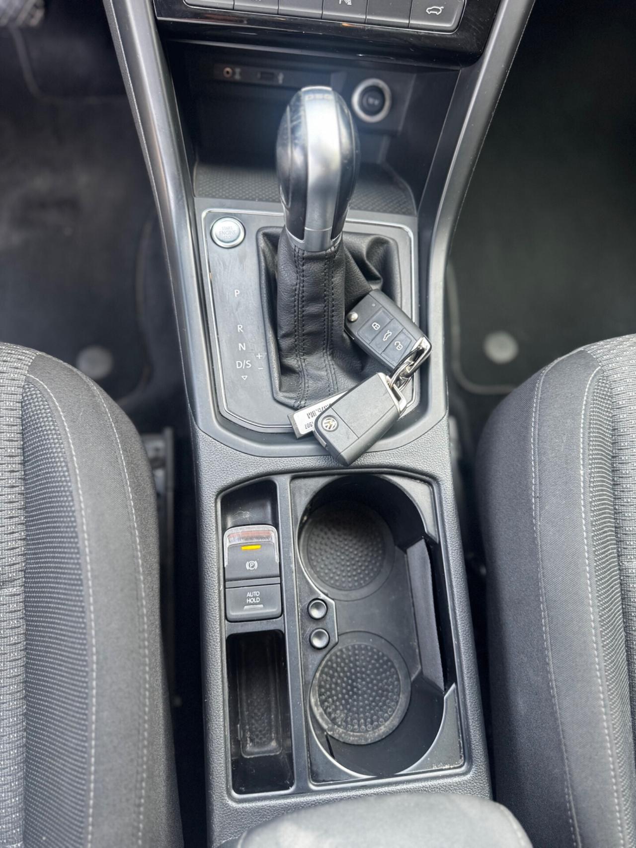 Volkswagen Touran 1.6 TDI 115 CV SCR DSG Comfortline BlueMotion Tech.