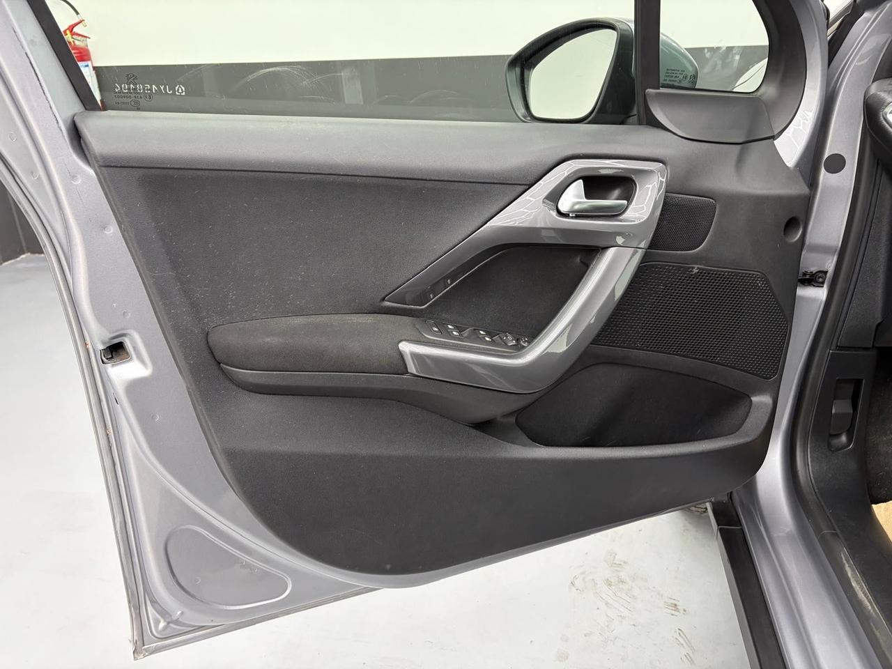 Peugeot 2008 PureTech 82 S&S Active