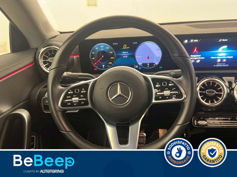 Mercedes-Benz CLA COUPE 200 D SPORT AUTO