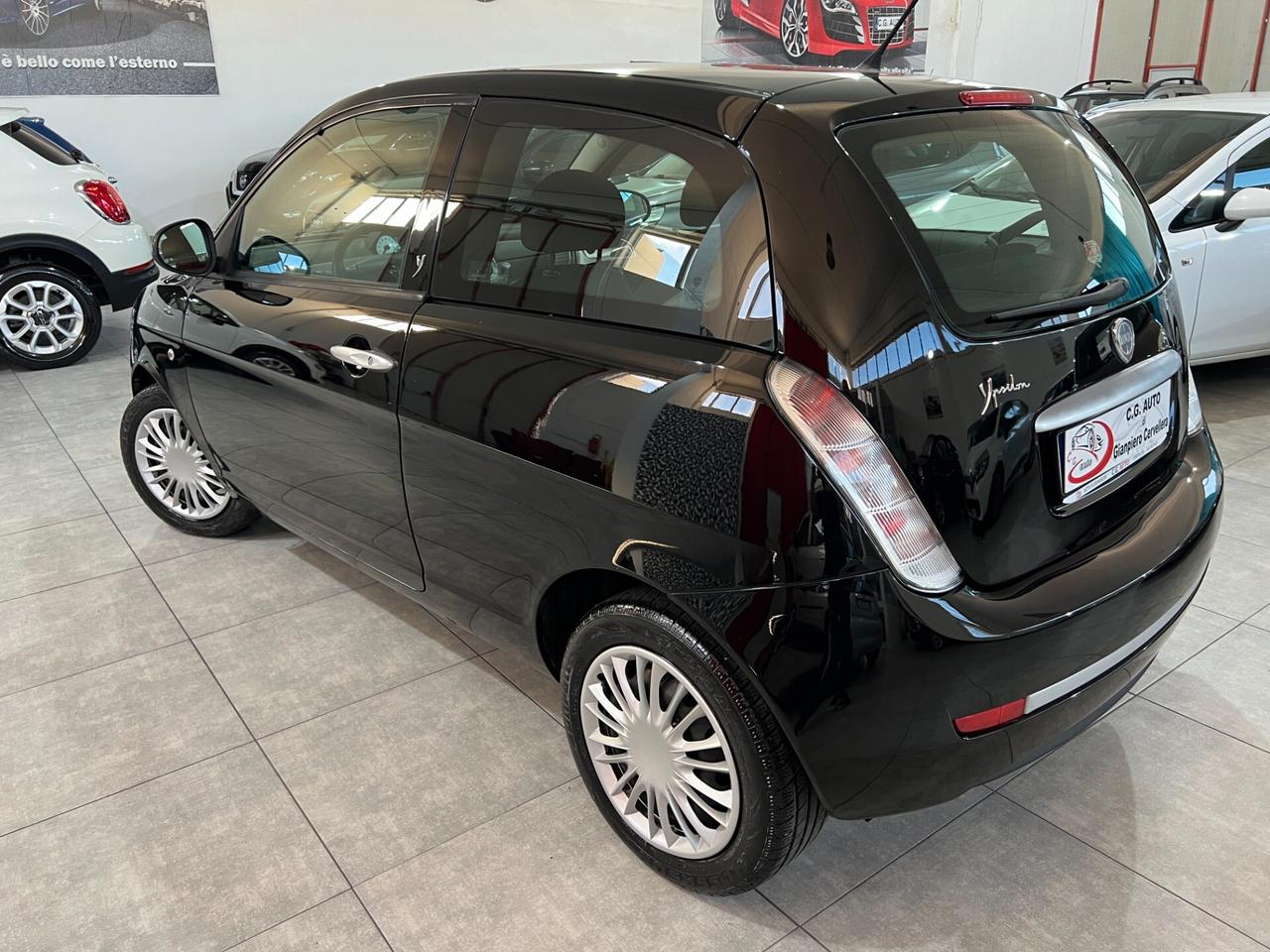 Lancia Ypsilon 1.2 60 CV - ELLE - 2010