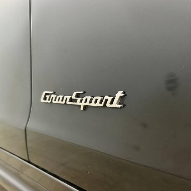 MASERATI Ghibli L4 330 CV MHEV Gransport PACK CARBONIO
