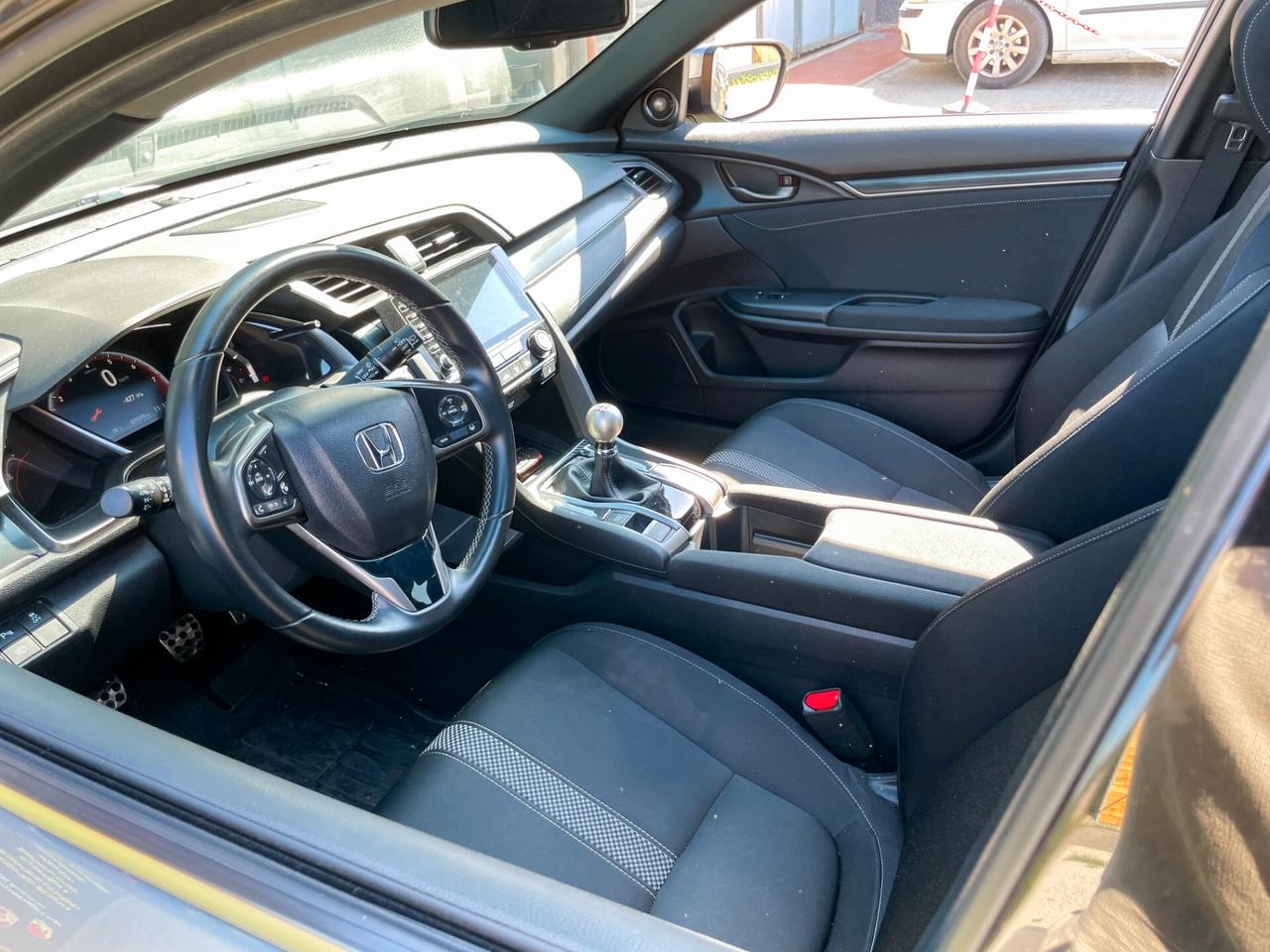Honda Civic 1.5T 5 porte Sport+