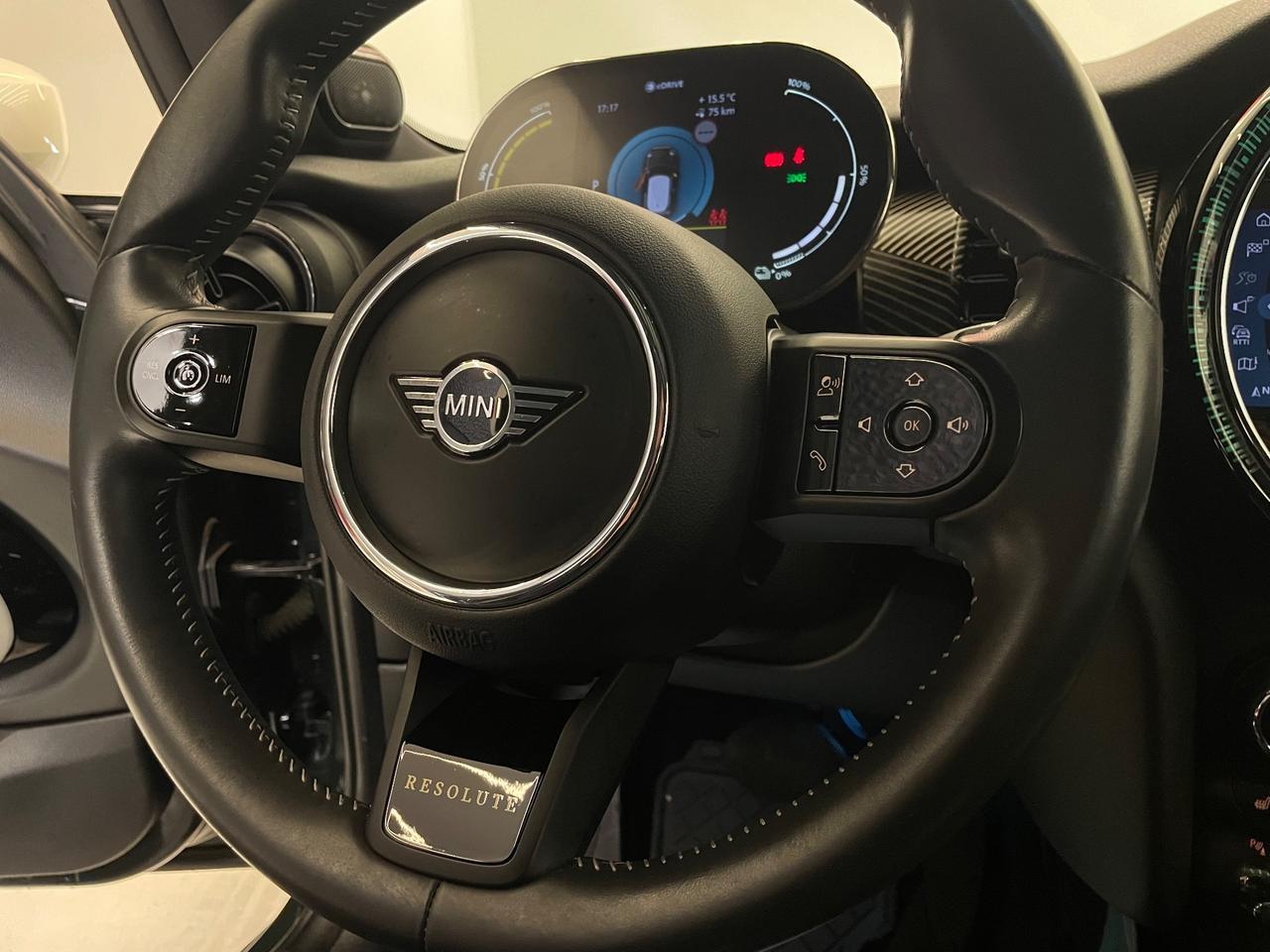 Mini Full Electric Cooper SE Resolute *FULL