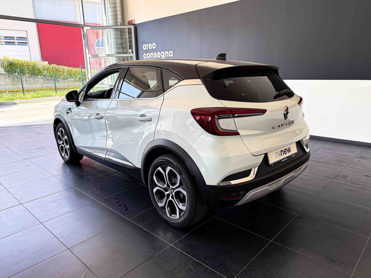 Renault Captur 1.6 e-tech phev intens 160cv auto