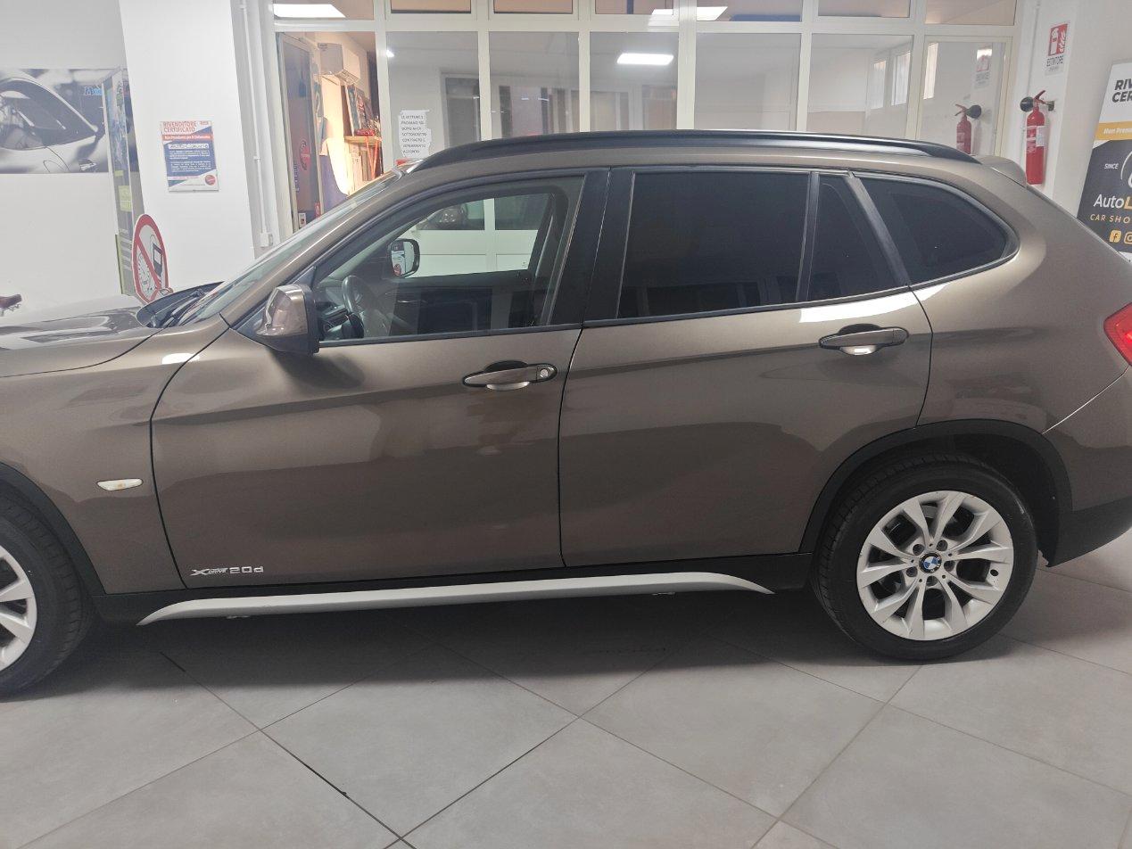 BMW X1 xdrive20d Attiva