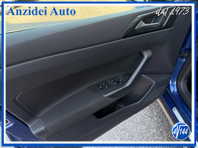 VOLKSWAGEN Taigo 1.0 TSI 95 CV Life