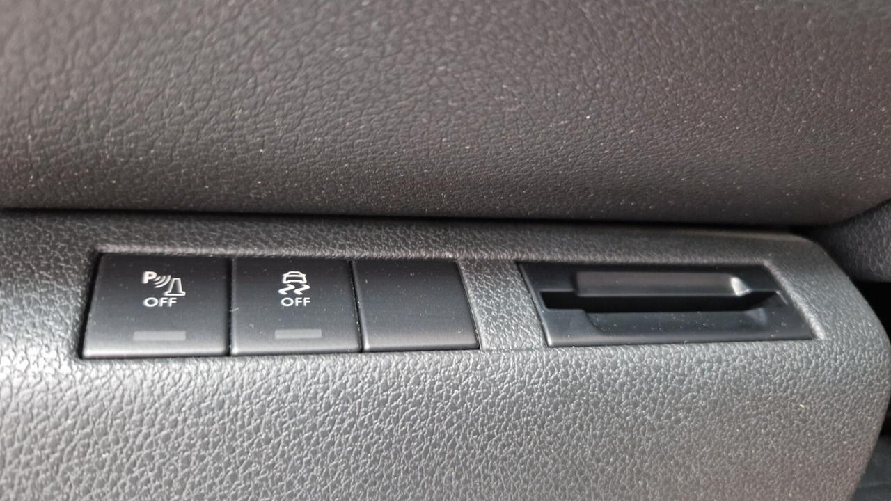 Peugeot 3008 1.6 HDi 115CV Allure