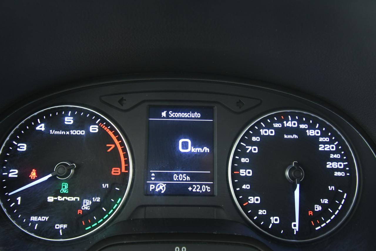 AUDI A3 Sportback 30 1.5 g-tron Admired 131cv BLUETOOTH+LED+NEOPATENTATI