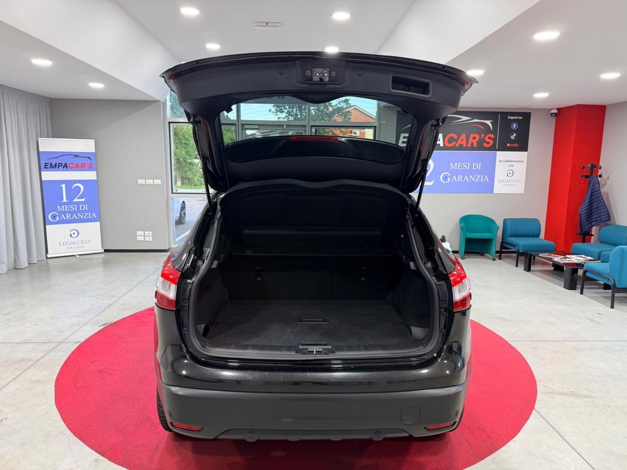 Nissan Qashqai 1.6 dCi 2WD Tekna 131cv OK NEOPATENTATI