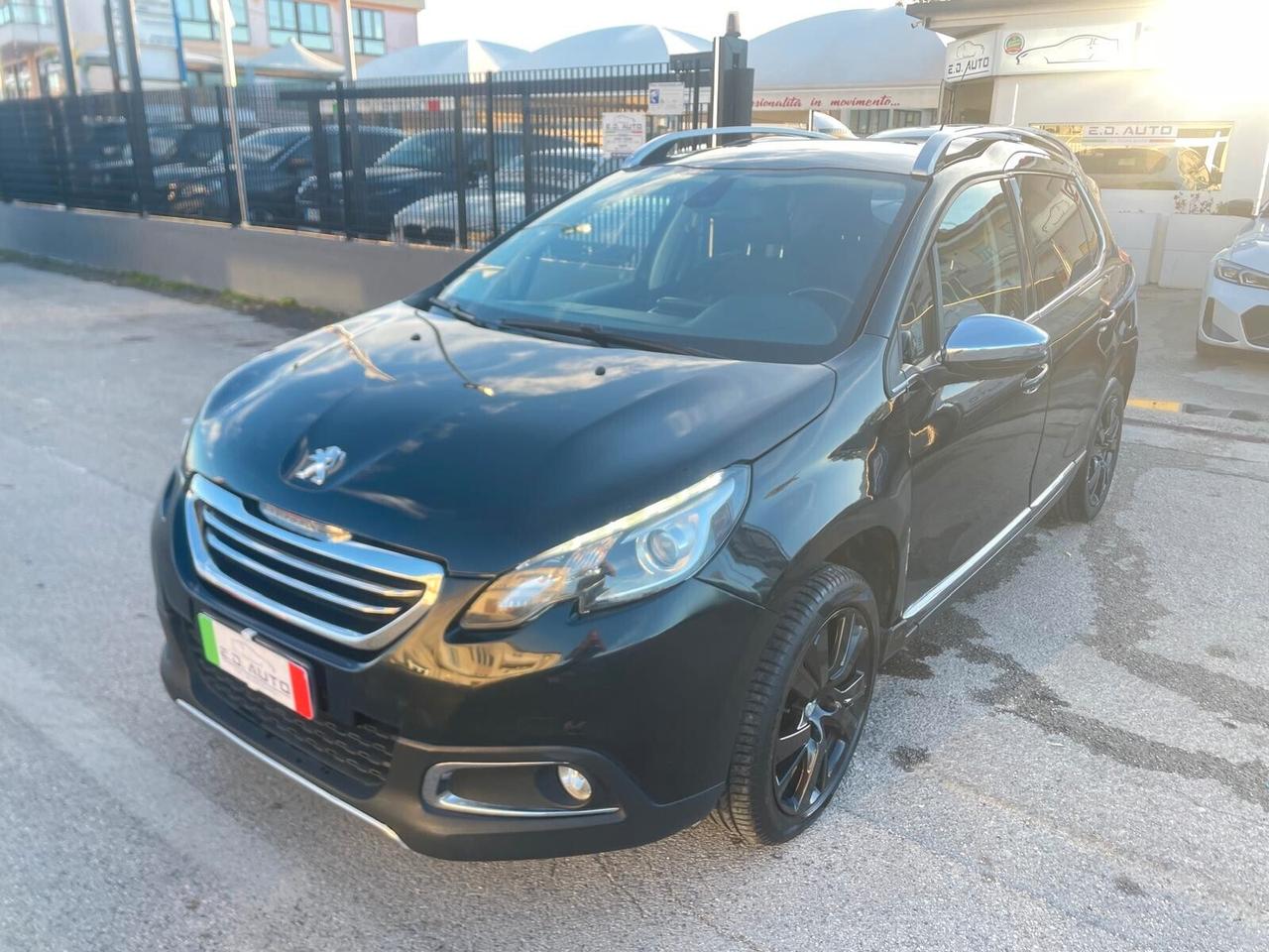Peugeot 2008 1.6 e-HDi 92 CV Stop&Start Urban Cross