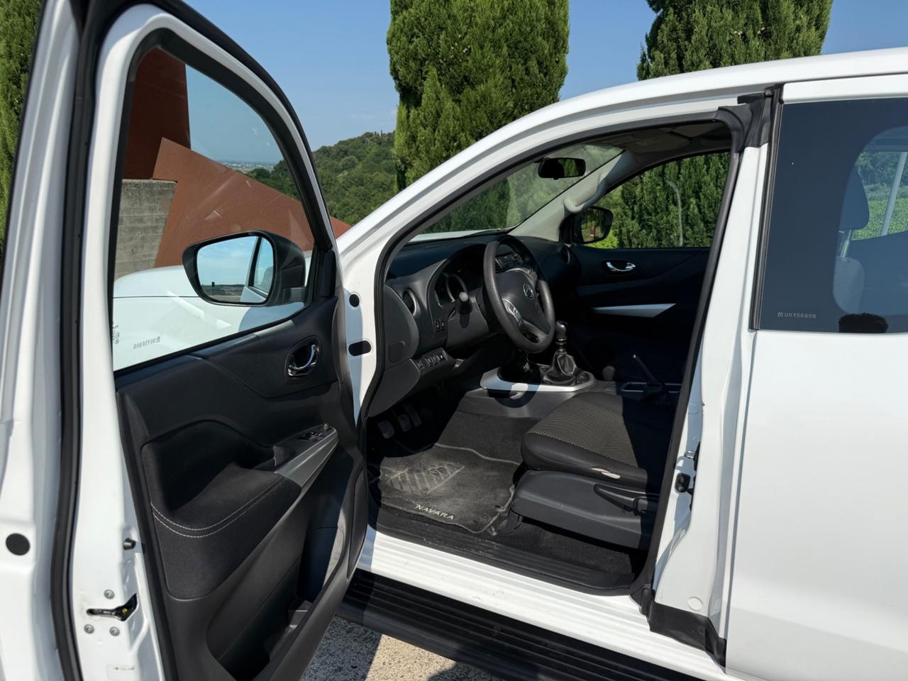 Nissan Navara 2.3 dci k.cab Acenta 4wd 163cv GARANZIA