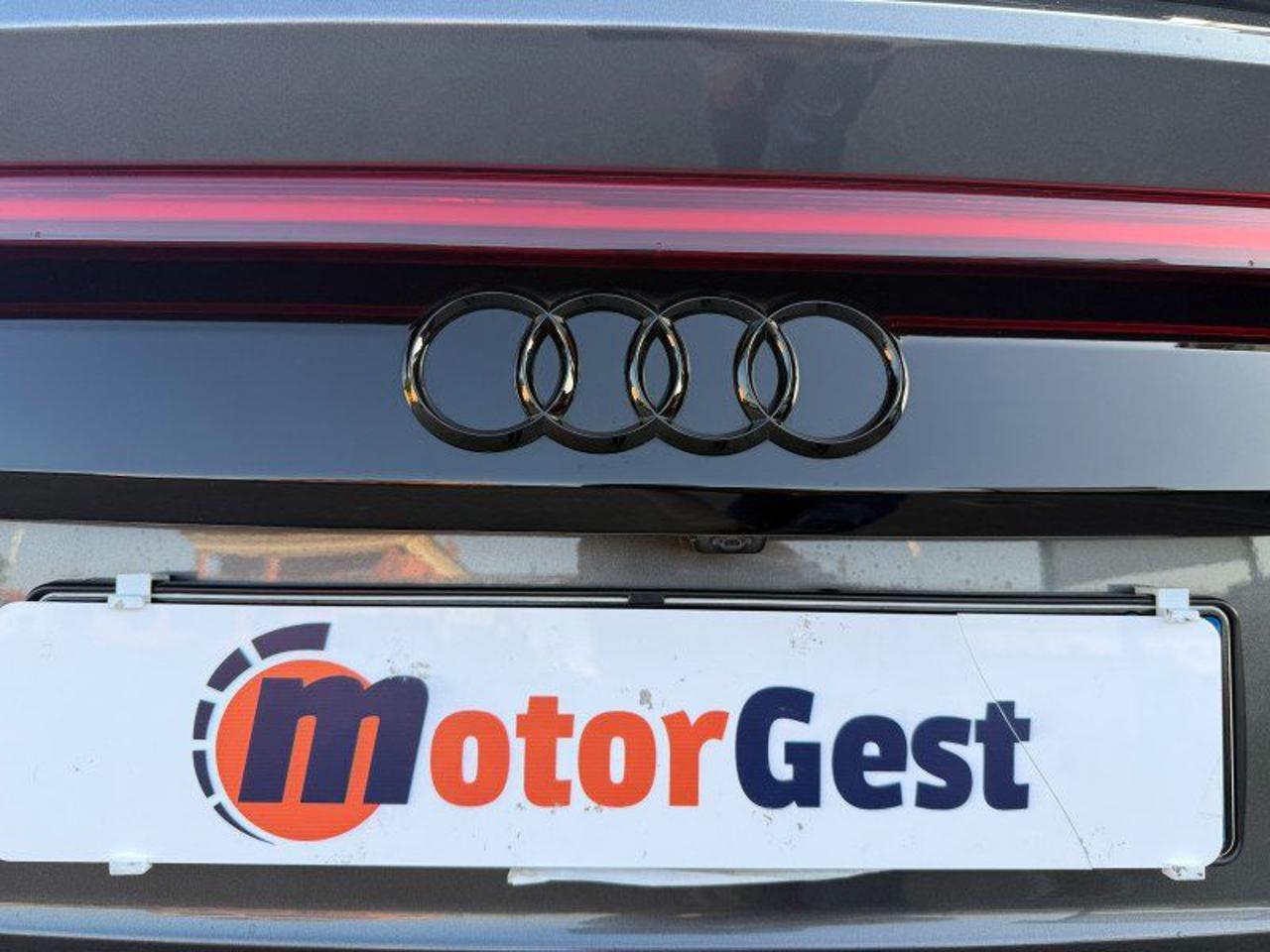 Audi Q8 50 TDI 286 CV quattro tiptronic Sport S-line