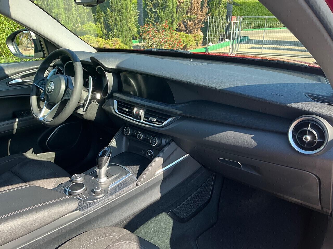 Alfa Romeo Stelvio 2.2 Turbodiesel 160 CV AT8 RWD 2019
