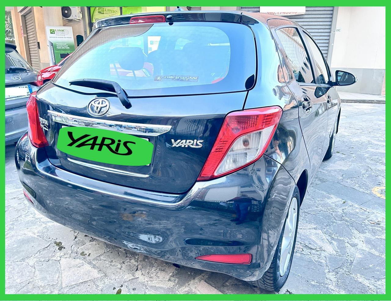 Toyota Yaris 1.0 3 porte Active 09/2012