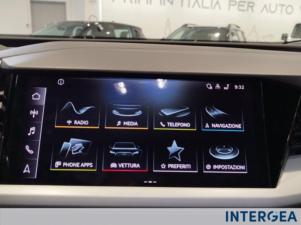 AUDI Q4 e-tron 40 Business