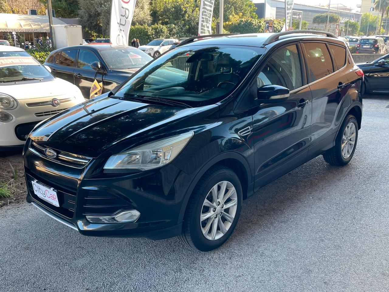 Ford Kuga 2.0 TDCI 120 CV S&S 2WD Titanium