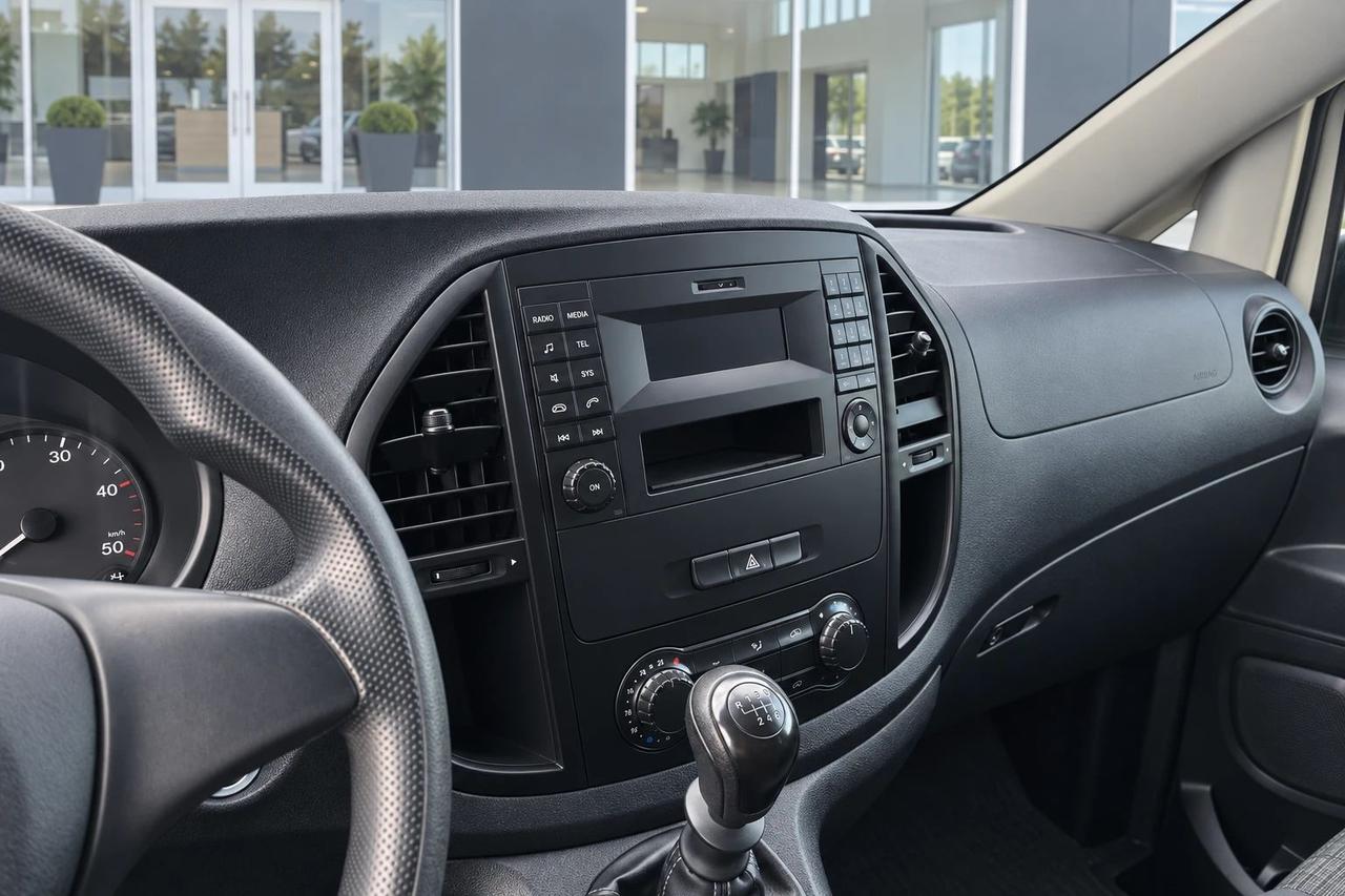 Mercedes-Benz Vito LONG 111 BUSINESS CARGO +IVA