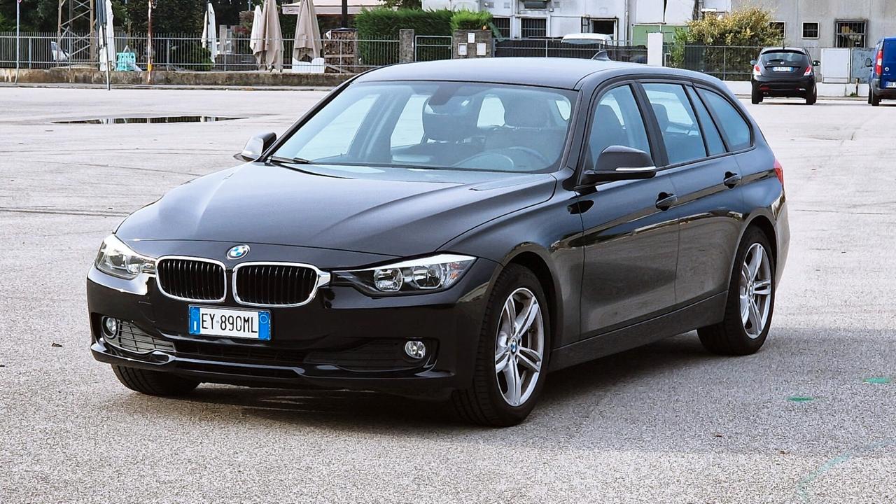 BMW 3 Series 318d Touring Business