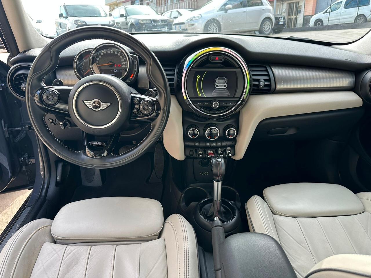 Mini 2.0 Cooper SD aut. Hype 5 porte