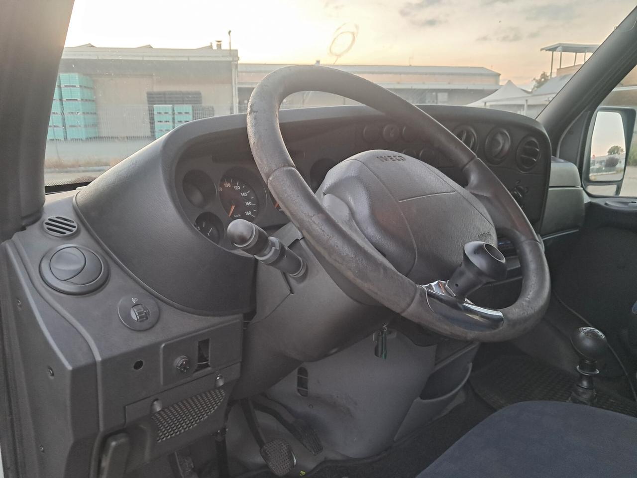OFFICINA MOBILE DAILY