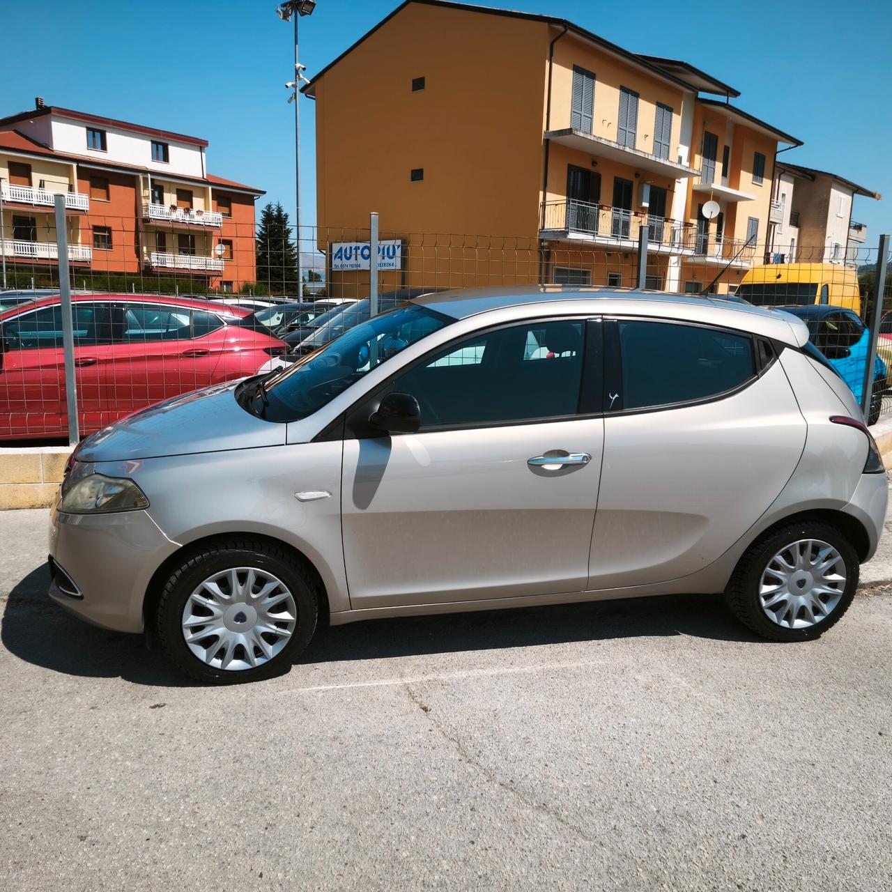 Lancia Ypsilon 1.3 MJT 16V 95 CV 5 porte S&S Gold