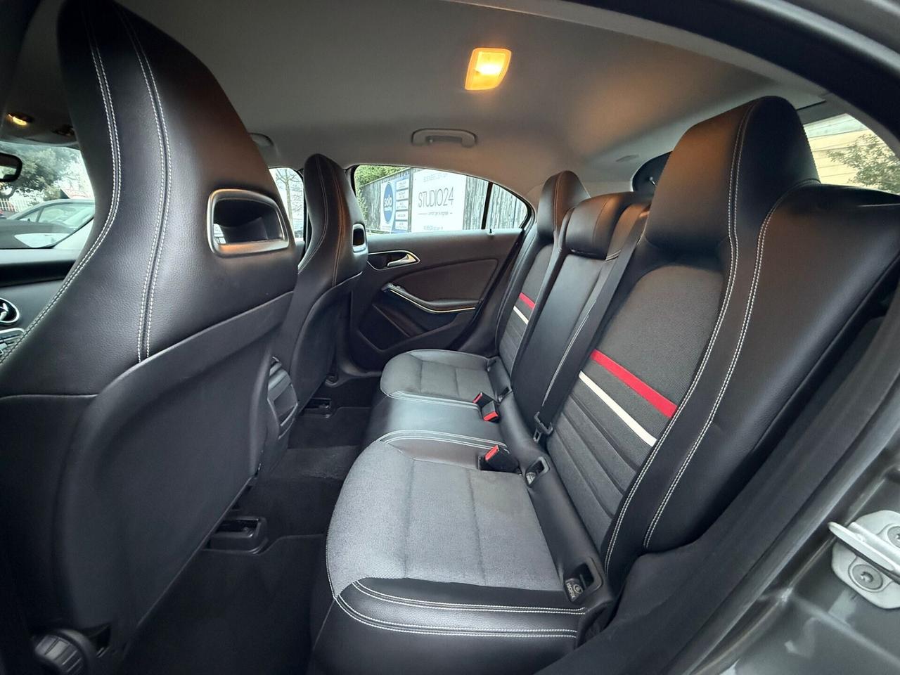 Mercedes A 180 d SPORT AUTOMATICO