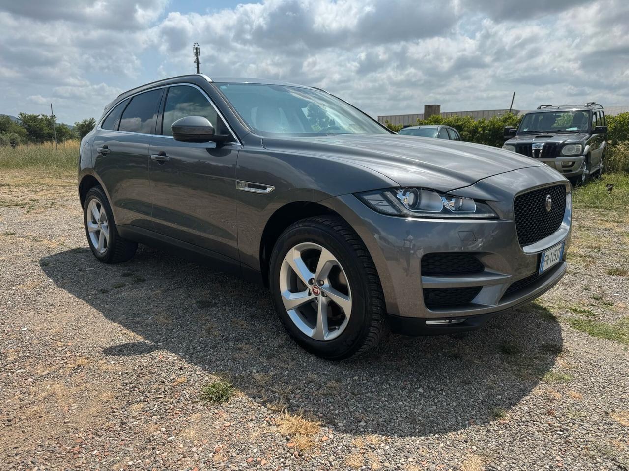 Jaguar F-Pace 2.0 D 2017 CAMBIO AUTOMATICO