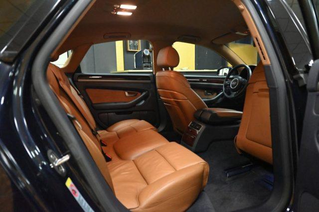 AUDI A8 3.0 V6 TDI Q.TIP.NAVI PELLE EXCLUSIVE SOSPENS.FULL