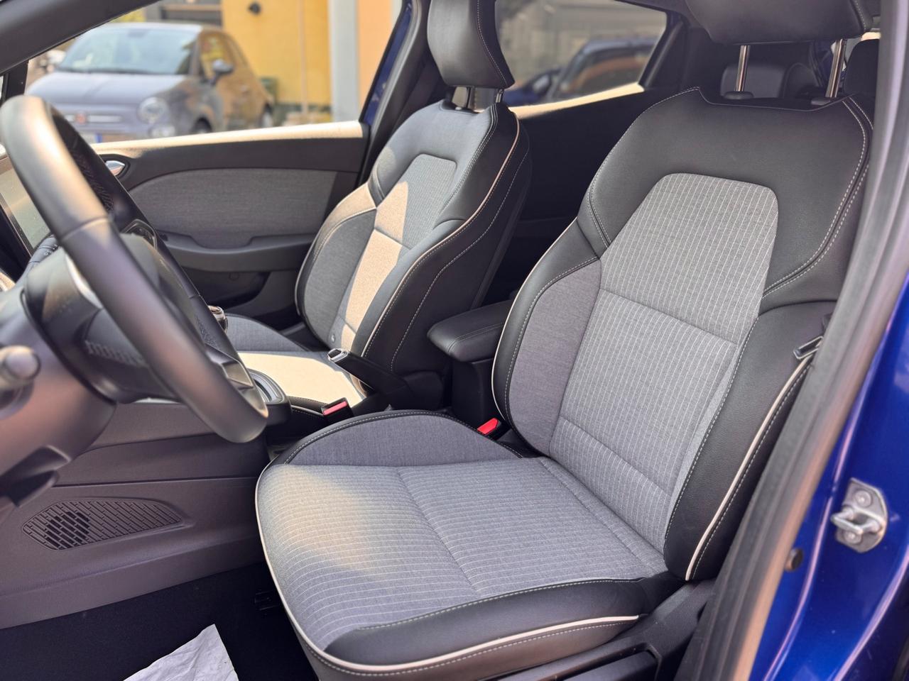 Renault Clio TCe 90 CV 5 porte Techno