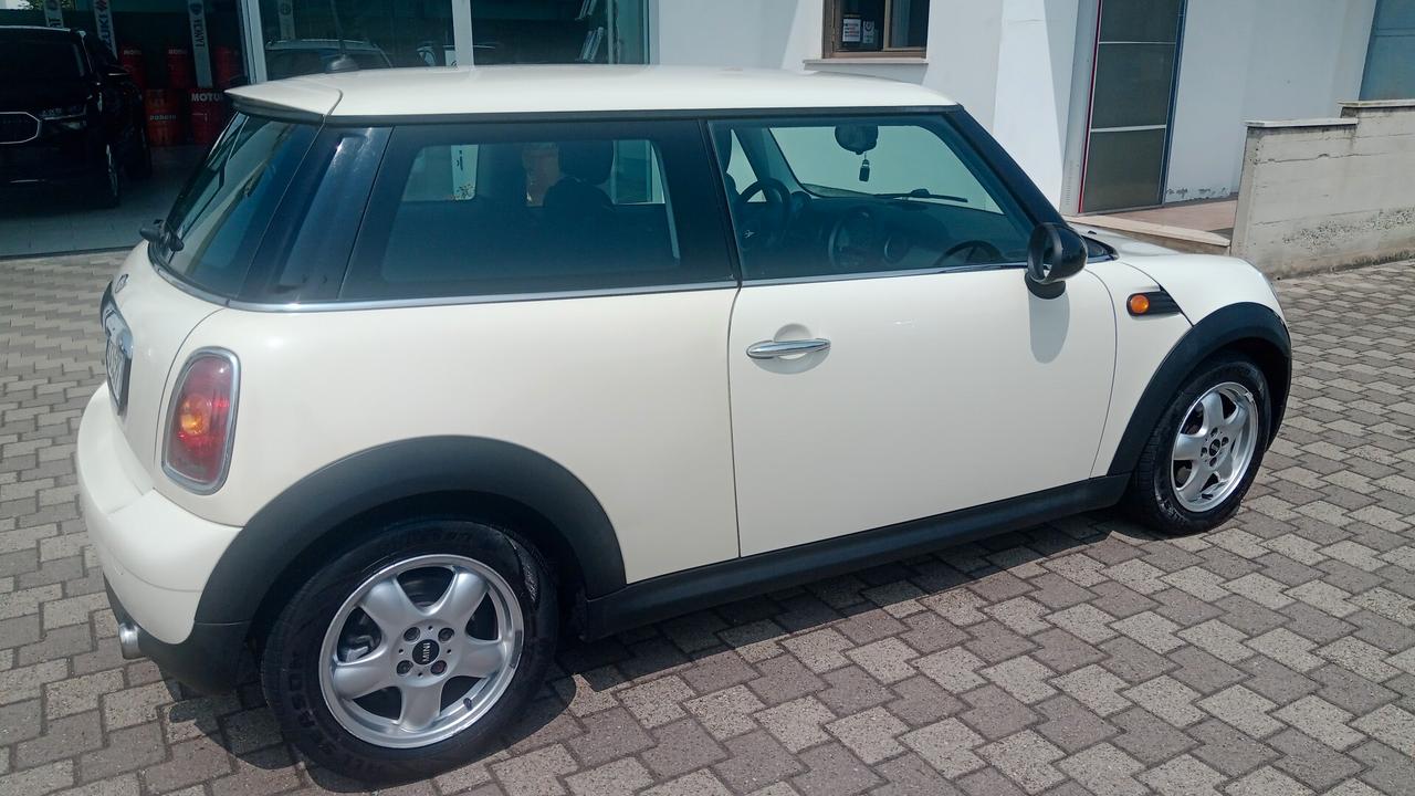 Mini Mini 1.4 16V One Pepper